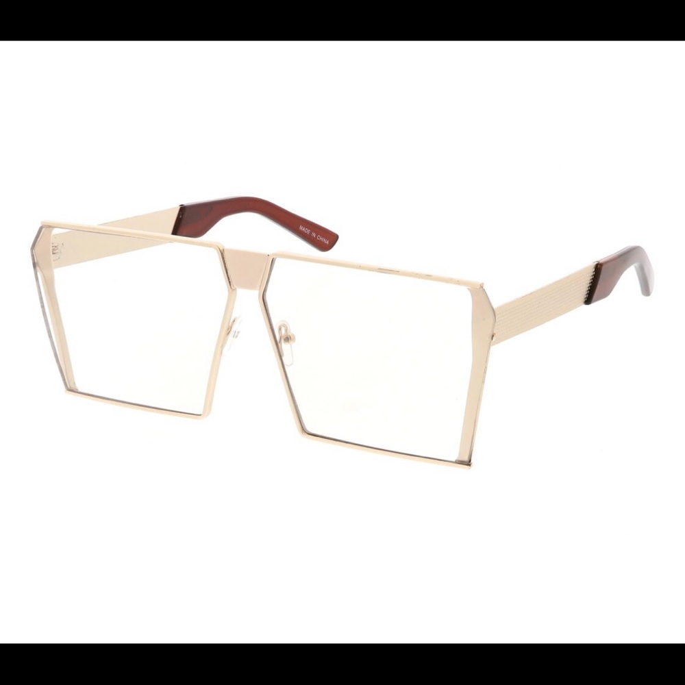 Oversized stylish clear frame sunglasses NWT